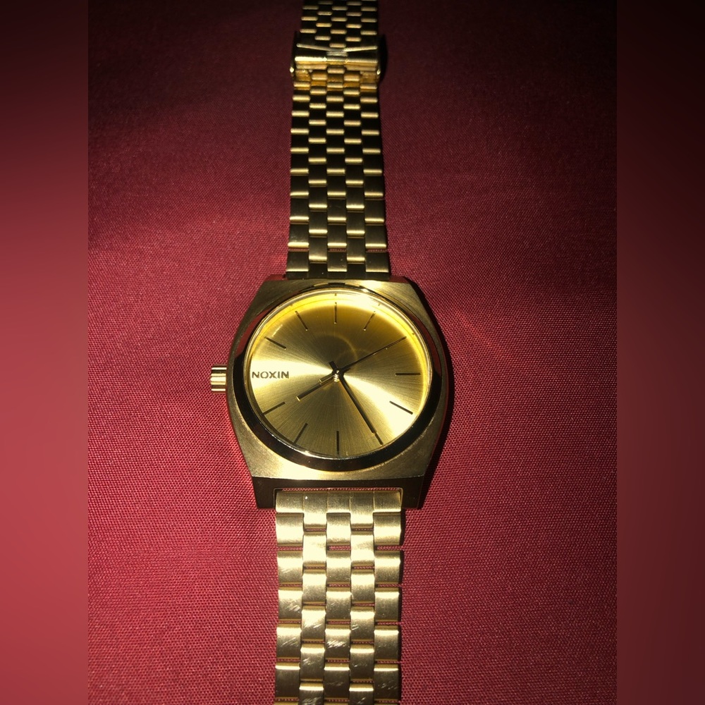 20k gold Nixon watch